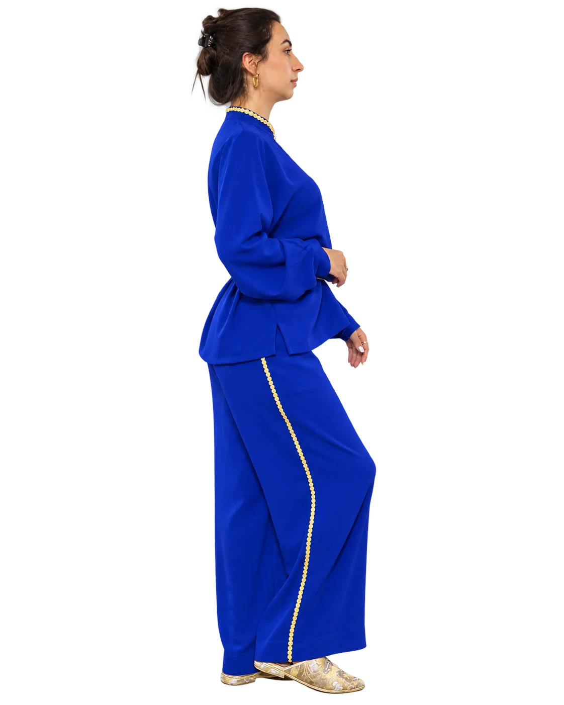 Nadia Royal Blue Gold-Detail Two-Piece Set crepe avec manches col officer avec zwaq