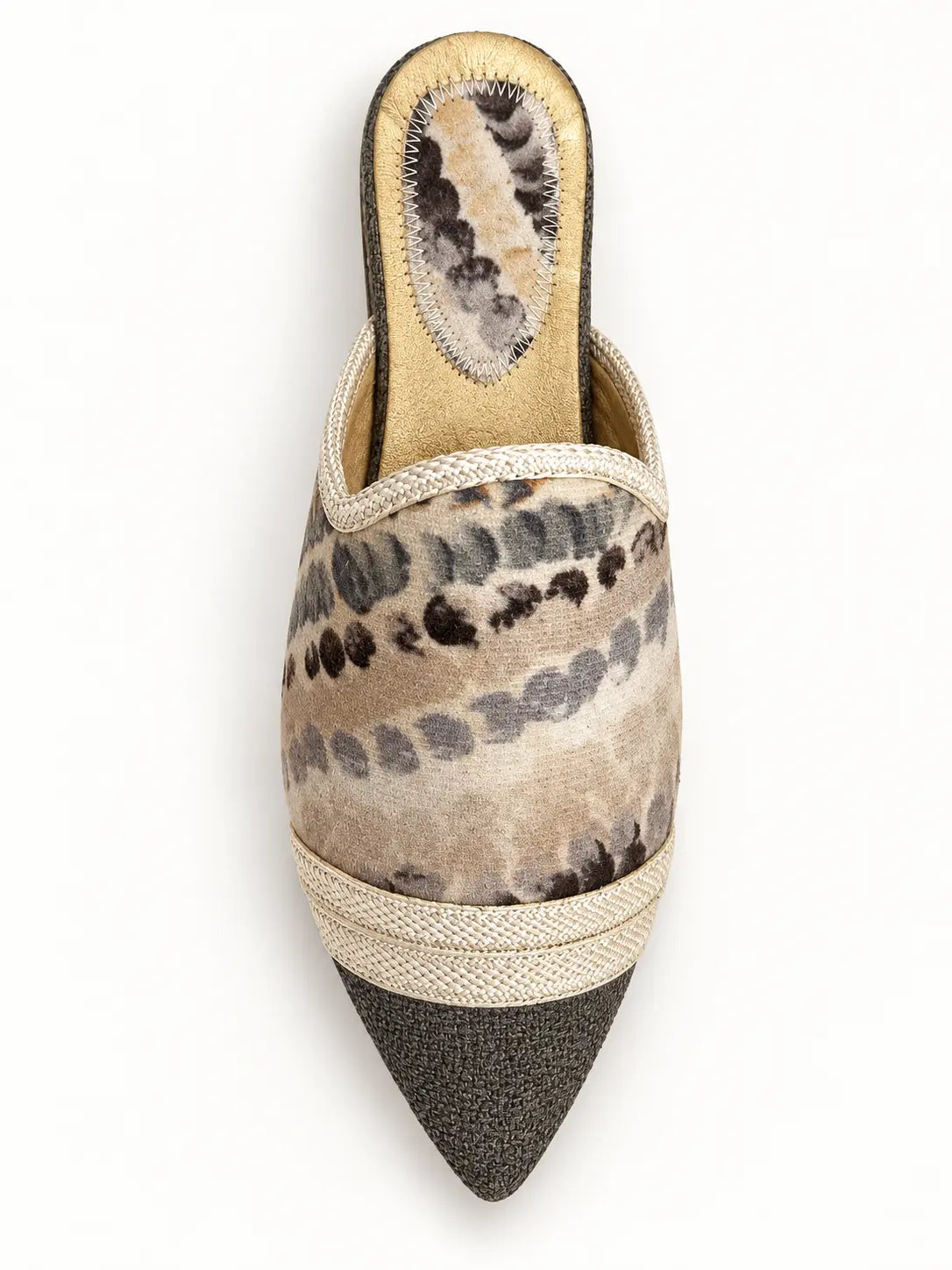 Cream Pattern Babouches with Black Toe